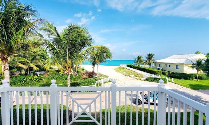 Alice Town House | Ocean Villa Supreme