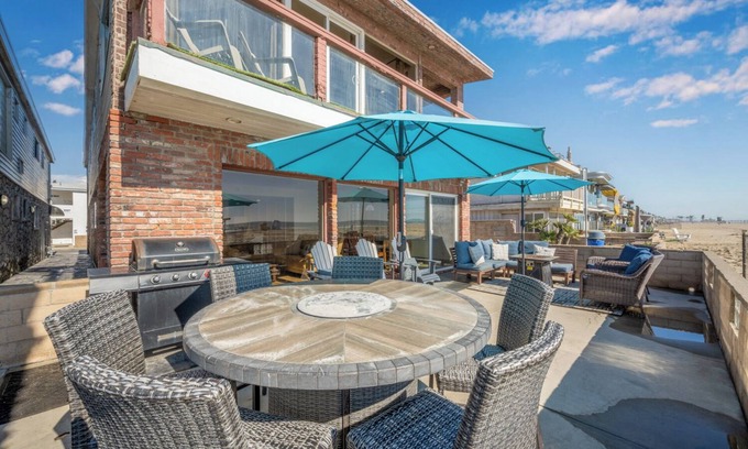 West Newport Apartment | Oceanfront 3-Bedroom Home with Private Patio