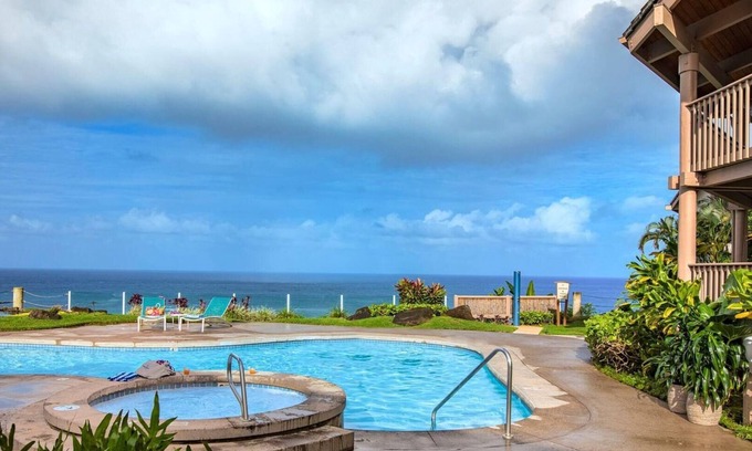 Queen Emmas Bluffs Resort | Oceanfront Bliss Awaits at Wyndham Shearwater Resort 2 Bd. Dlx. Lower Level