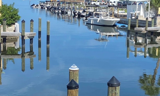 Englewood House | Oceanfront Seasonal home directly on Lemon Bay 1+Bd 1 Bath BRAND NEW LISTING!