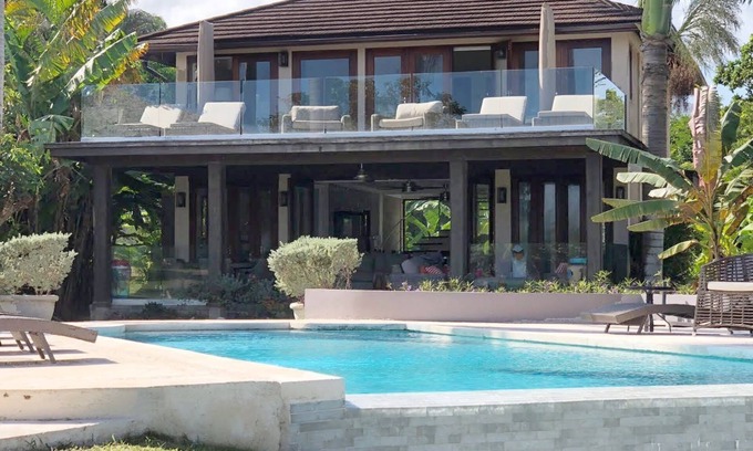 St. Ann's Bay Villa | Oceanfront Villa @ Chukka Cove nr St Ann’s Bay; private deck, cove, pool, cook