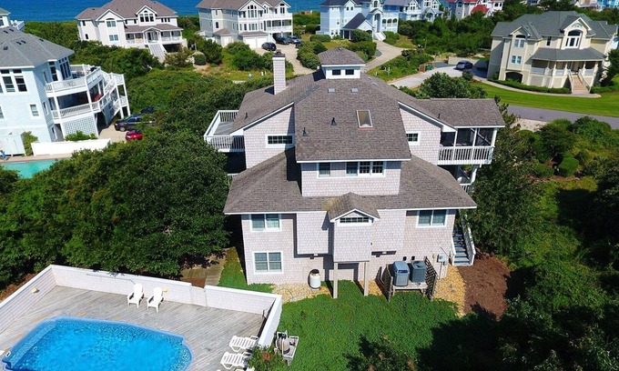 Pine Island House | Oceanside, Close to Beach, Private Pool, Hot Tub, PI65, Eagle's Nest