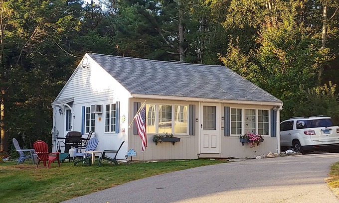 Ogunquit Cottage | Ogunquit Cottage -Walking distance to Beach & Town-2Bed/2FullBath quiet cottage