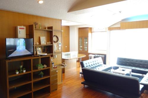 Higashimachi Apartment | Okinawa Naha Rakuraku House