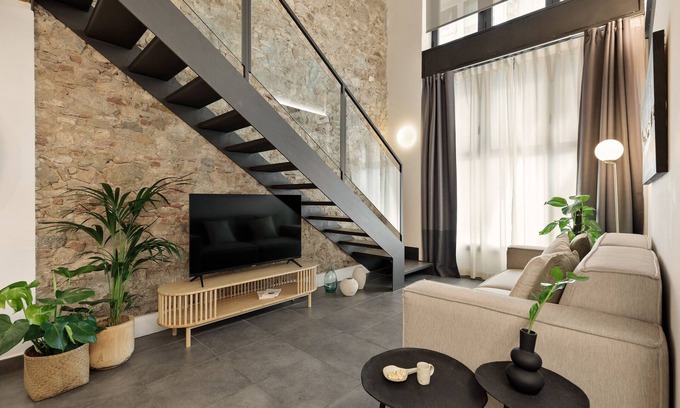 El Raval Apartment | OLA LIVING MACBA 0