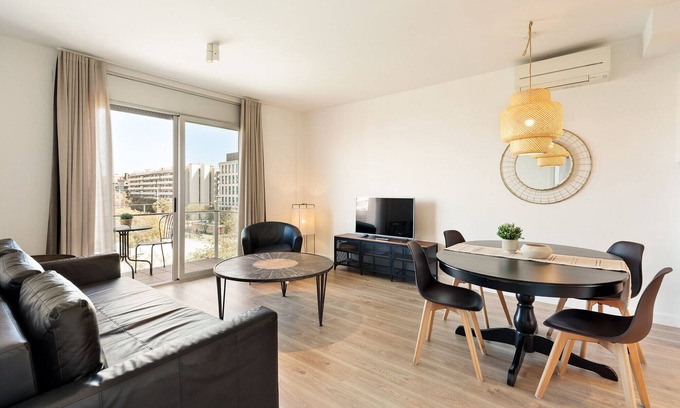 Poblenou Apartment | OLA LIVING POBLENOU BEACH ATTIC