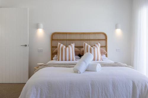 Anna Bay Villa | Olas Villa 2 - Plunge Pool & Walk to Beach