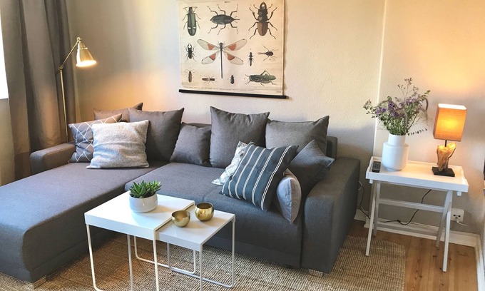 Altona-Nord Apartment | Old building apartment for up to 6 people "BARKASSE" in the Schanzenviertel - 2nd floor