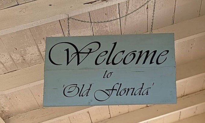 Arcadia House | "Old Florida" Getawayn