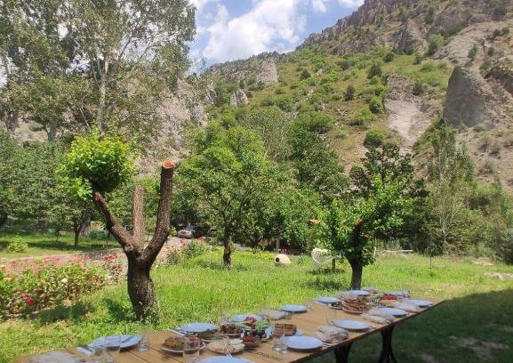 Vayots Dzor Province House | Old Jermuk