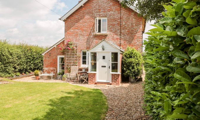 Sturminster Newton Cottage | Old Rectory Cottage