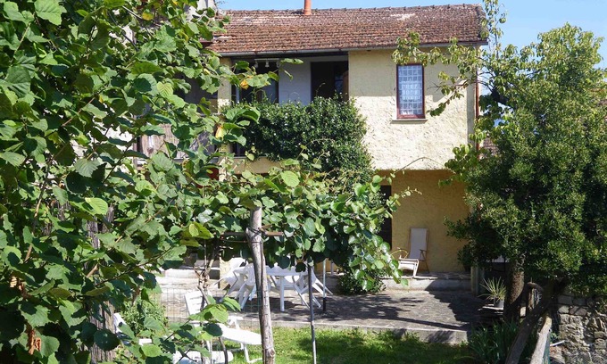 Pontremoli House | Old rectory in medieval village