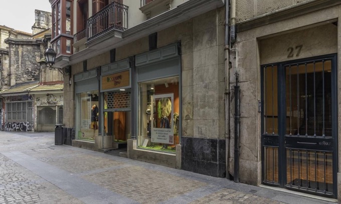 Bilbao Old Town Apartment | Old Town Centre next to the Cathedral
