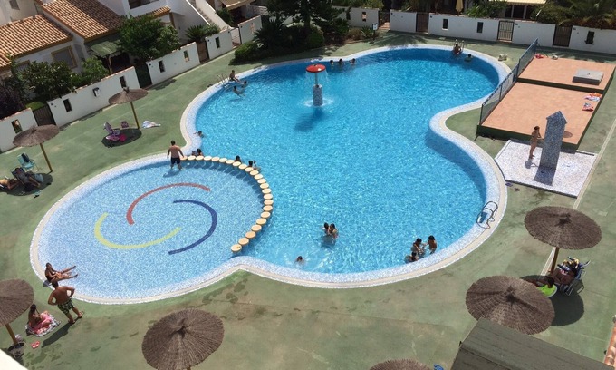 Molinell Apartment | Oliva, Spain, beautiful 3 bedroom apartment at 100 m. from the beach