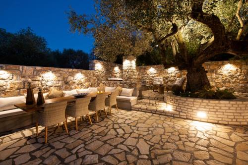 Stavros House | Olivea Premium Holiday Homes