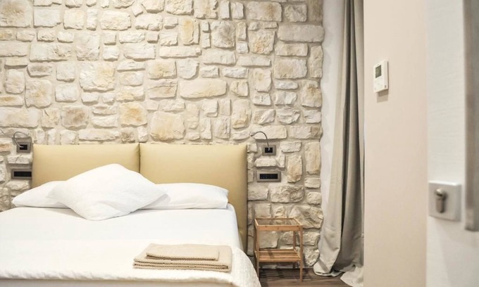Belvedere House | Olivia Rooms Eurialo