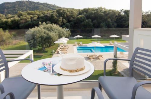 Karavostasi Hotel | Olivista Hotel