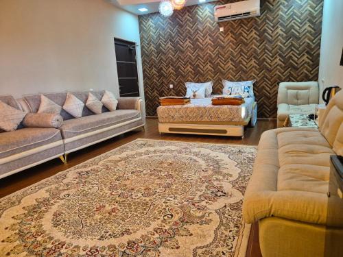 Heritage District Apartment | Omani environment