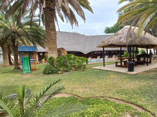 Outjo Bed & Breakfast | Ombinda Country Lodge