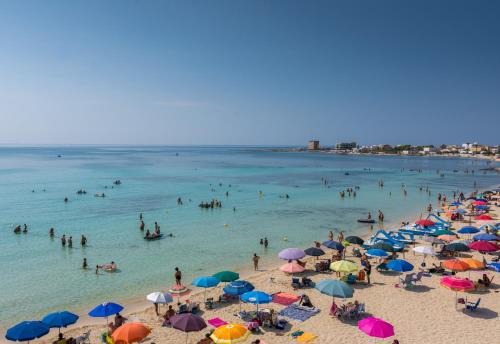 Torre Lapillo Apartment | On the Beach