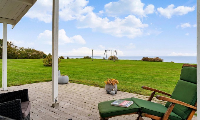 Middelfart House | On the Beach - Summerhouse