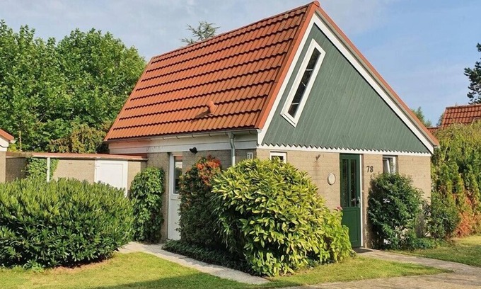 Stellendam House | Onderdemolen 78 comfortable Holidayhome near the North Sea
