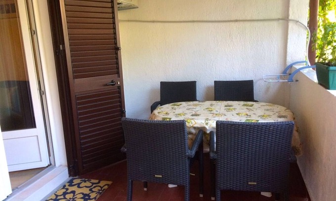 Artatore Apartment | One bedroom apartment with terrace Artatore, Lošinj (A-17591-b)