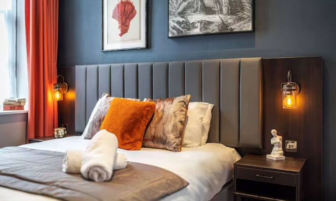 RopeWalks Apartment | One Bedroom Apartment 104 (Sleeps 4) - minutes from L1 and all major attractions