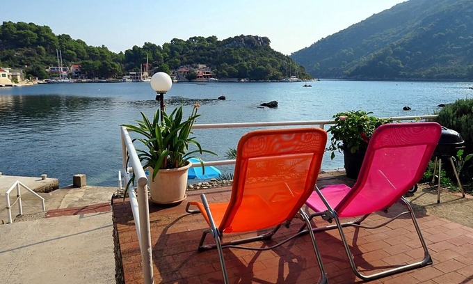 Okuklje Apartment | One bedroom apartment near beach Okuklje, Mljet (A-4912-c)
