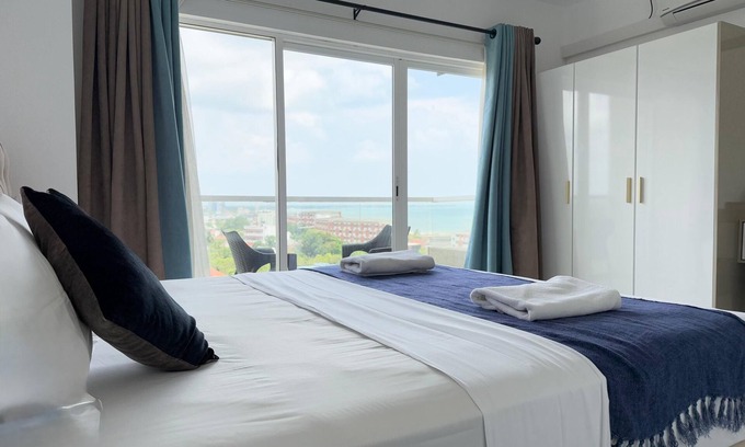 Negombo Apartment | One-Bedroom Apartment at OceanBreeze by TidesEnd-Sea&City View with rooftop pool