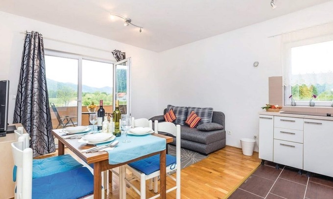 Jasenak Apartment | One bedroom apartment with balcony Jasenak, Karlovac (A-17501-b)