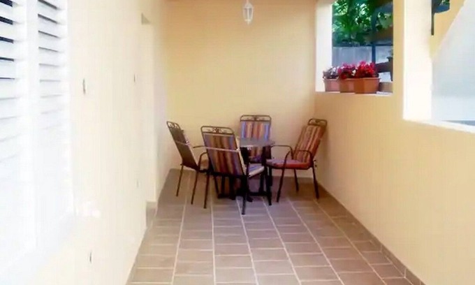 Vrpolje Apartment | One bedroom apartment with terrace Makarska (A-22168-b)