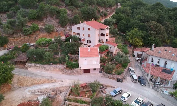 Beli Apartment | One bedroom apartment with balcony and sea view Beli, Cres (A-22435-a)