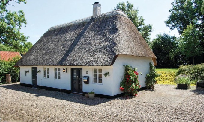 Christiansfeld House | One-Bedroom Holiday Home In Christiansfeld