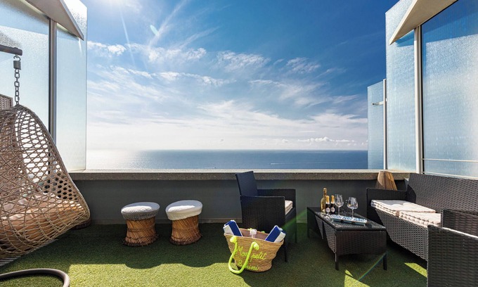 Cap d'Ail Apartment | One bedroom stunning sea view close to Monaco