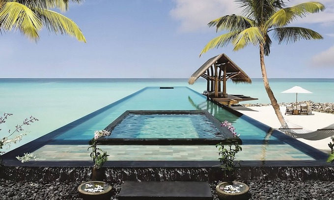 Reethi Rah House | One&Only Reethi Rah, Water Villa King Bed, Private Beach, Balcony w/Sea View!