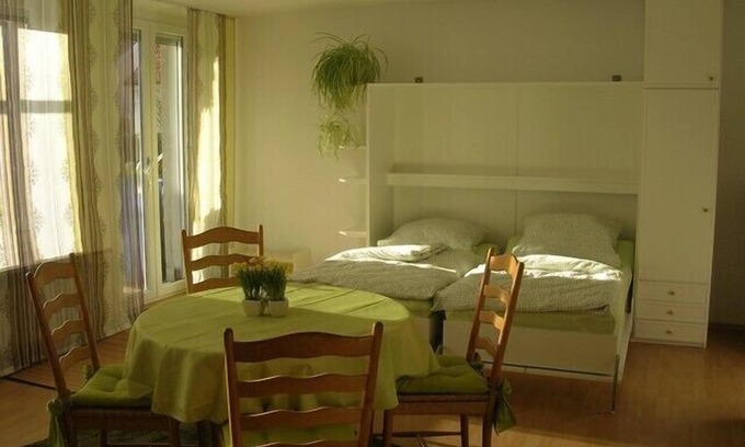 Zirndorf Apartment | One-room non-smoking apartment with 45 sqm