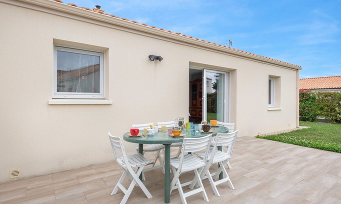La Plaine-sur-Mer House | One-storey house for - quiet for six persons
