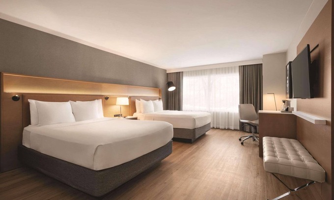 Ashwaubenon Hotel | Oneida Casino Hotel