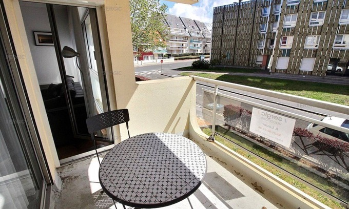 Berck-sur-Mer Apartment | OPALE 214 A : Apartment for 4 people, close to the center and the beach. private parking