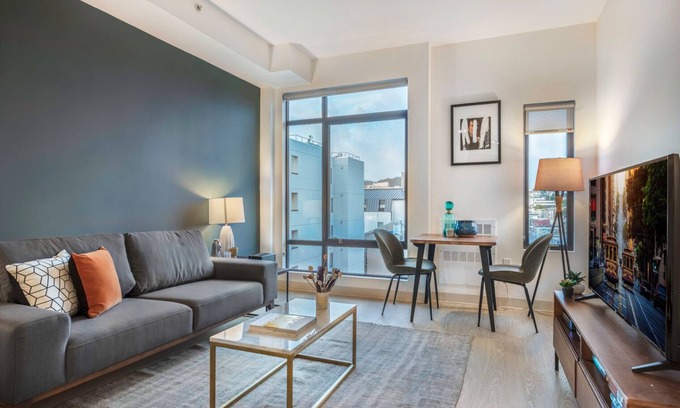 Civic Center Apartment | Open Hayes Valley Studio w/Rooftop, W/D, 1 min to BART by Blueground