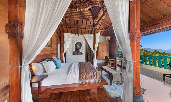 El Nido Resort | Open-layout Villa with Balcony and Seaviews