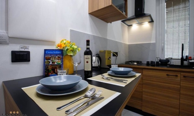 Province of Messina House | OPERAPRIMASUITE in the center - Family Suite