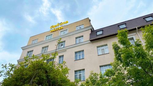 Zarichnyi District Hotel | Optima Sumy