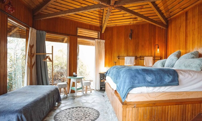 Sunshine Bay House | Ora° Retreat Bungalow Cabin Rustic Couples Retreat