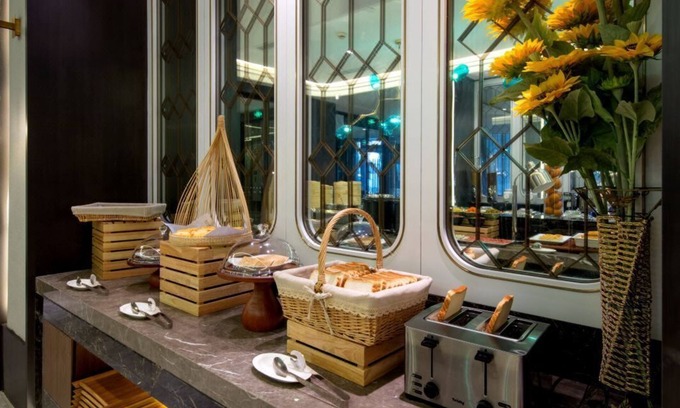 The North Bund Hotel | Orange Hotel Fair Road North Bund