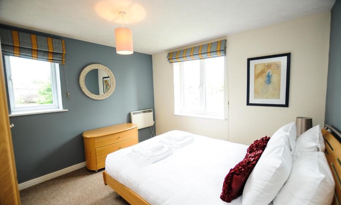 Bradley Stoke Apartment | Orchard Gate Apartments from Your Stay Bristol