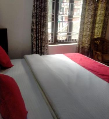 Bhagsu Nag Apartment | Orchard Hotel