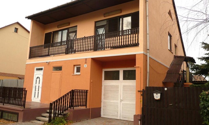 Tata Apartment | Orchidea Apartman Tata