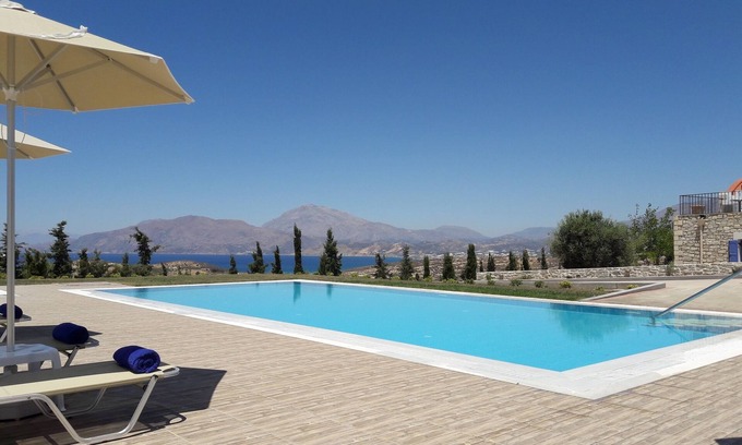 Kamilari Villa | Orelia Cretan Villas-Modern stone villa